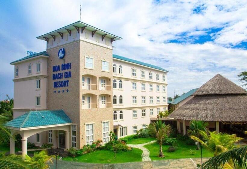 Hoa Binh Rach Gia Resort
