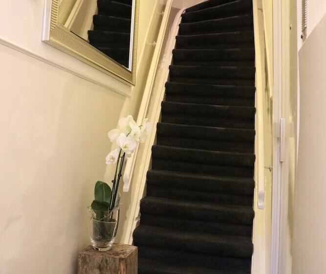 酒店 Adriaen Van Ostade B&b