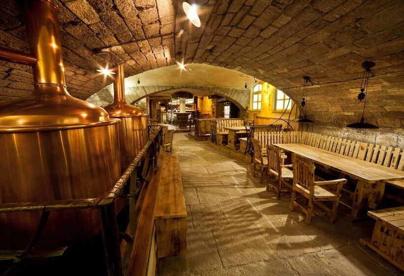 Szálloda Apartmany Becherplatz