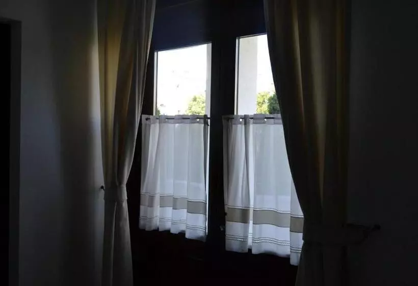 ホテル Casa De Oaspeți Sfântul Nicolae