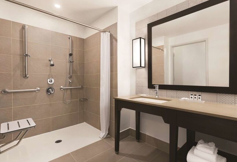 Отель Country Inn & Suites By Radisson, Belleville, On