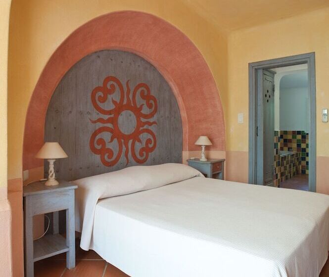 فندق Domaine De Caranella