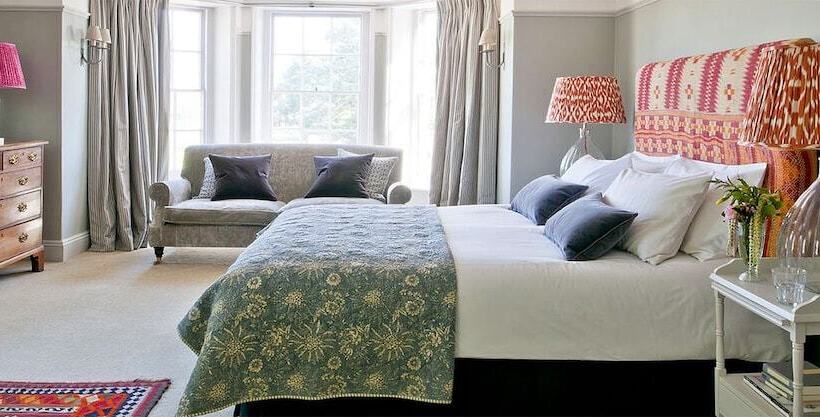 Hotelli Fritton Arms Collection