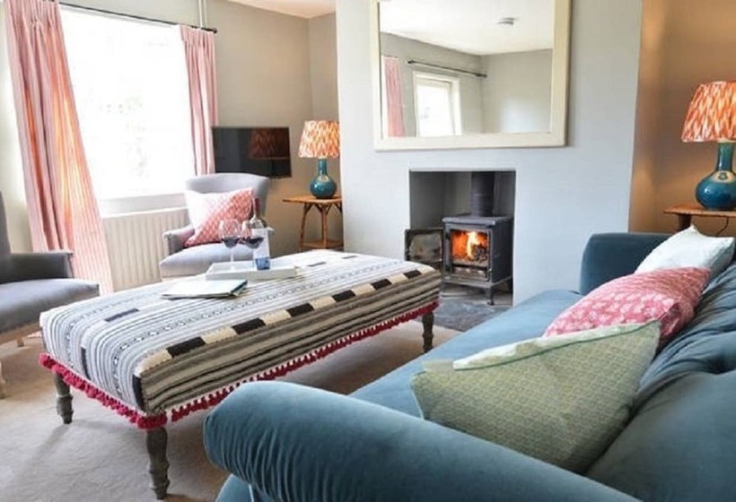 Hotelli Fritton Arms Collection