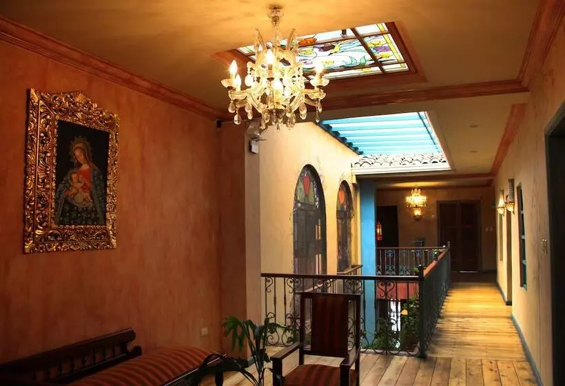 Hotelli Ines Maria