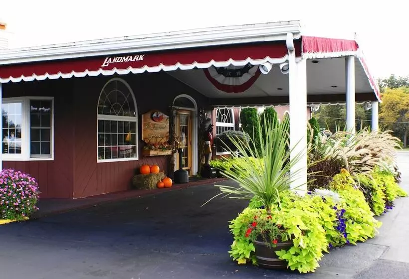 Hotelli Landmark Motor Inn