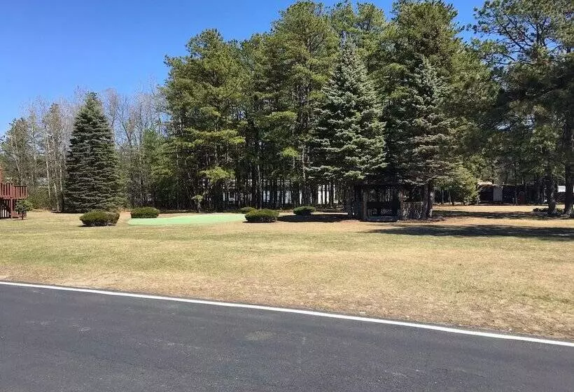 Hotelli Landmark Motor Inn