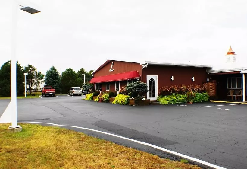 Hotelli Landmark Motor Inn