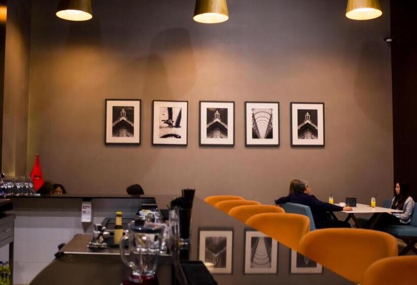 Hotel Bth Rebel Tacna