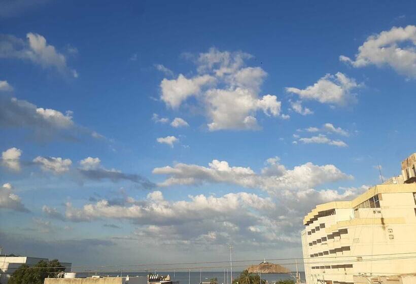 Las Vegas By Marbar Hoteles