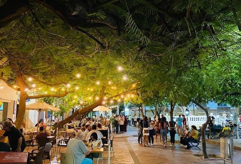 Las Vegas By Marbar Hoteles