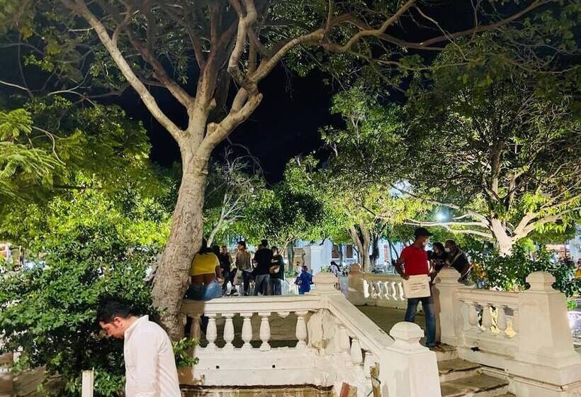 Las Vegas By Marbar Hoteles