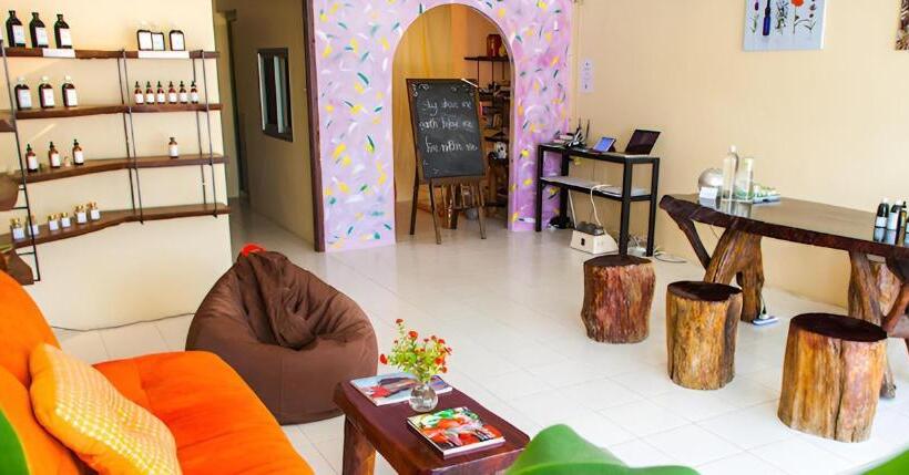 リゾートホテル The Source Herbal Detox Retreat