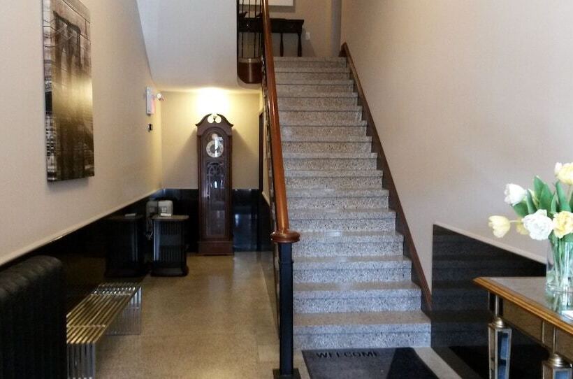 Western Hotel & Executive Suites