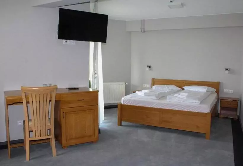 Hostel Teleki