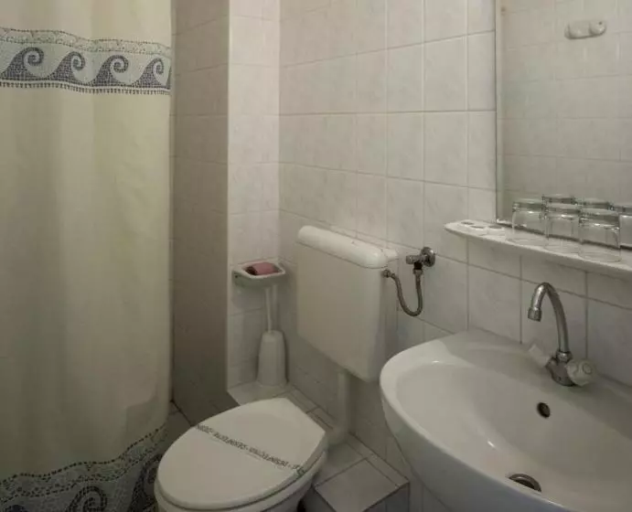 Hostel Teleki