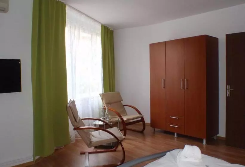 Aparthotel Zorilor