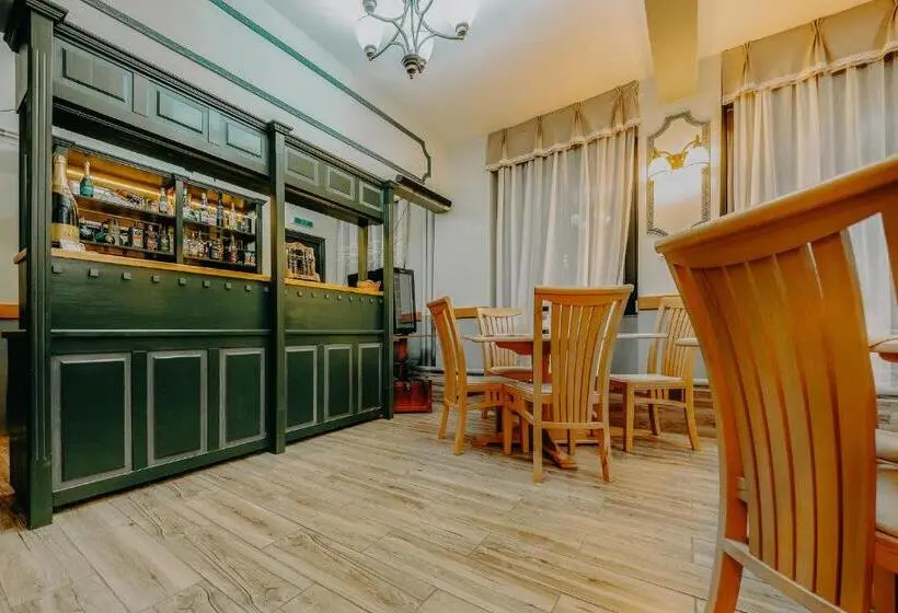 Hostel Teleki
