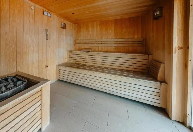 Hostel Teleki