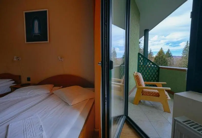 Hostel Teleki