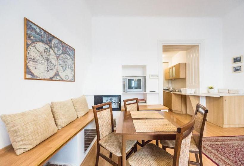 Szálloda Apartment Historical Centre