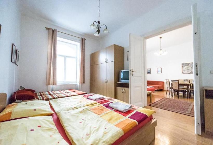 Szálloda Apartment Historical Centre