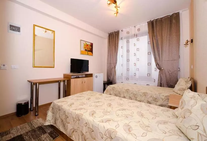 هتل Camere Apartament Steyna
