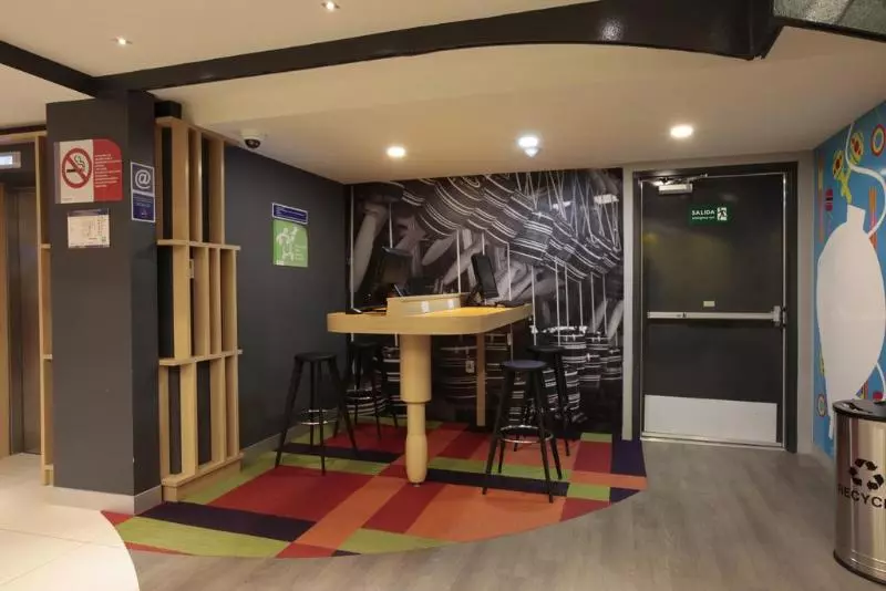 ホテル Ibis Styles Mexico Reforma