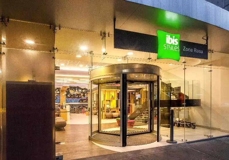 ホテル Ibis Styles Mexico Reforma