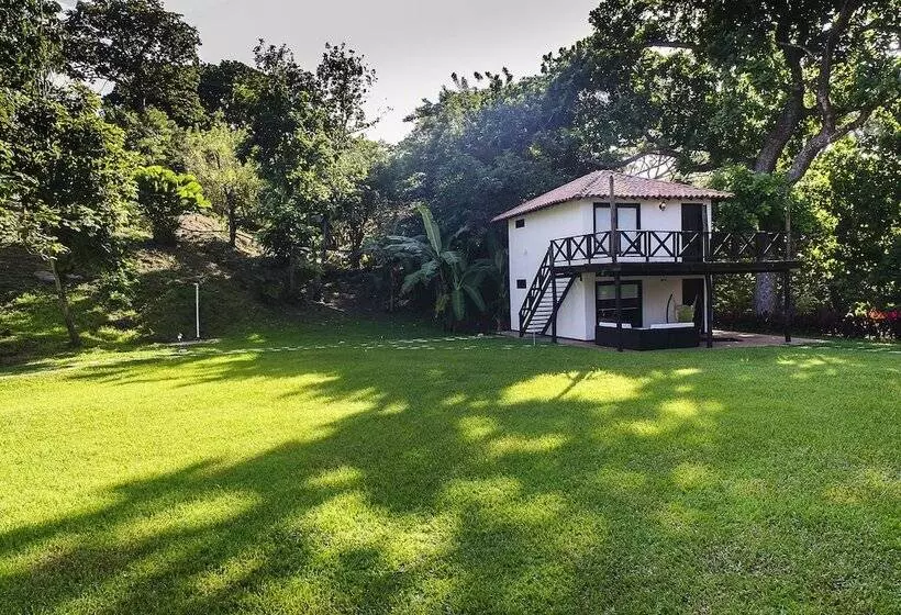Kantawa Hotel & Spa Solo Adultos