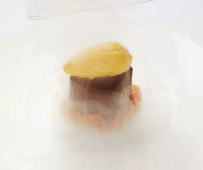 ホテル Logis Auberge Du Cheval Blanc