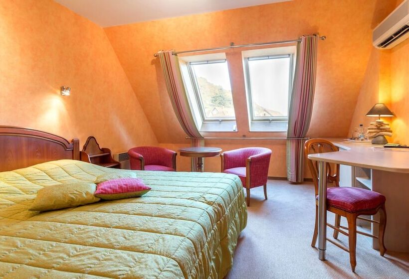 ホテル Logis Auberge Du Cheval Blanc