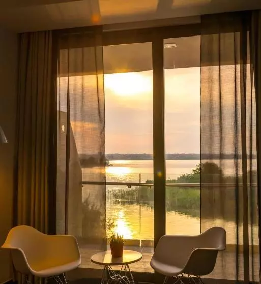 Hotel On Plonge Junior
