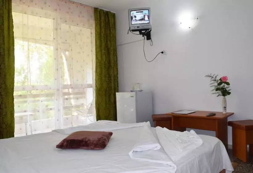Otel Sanda