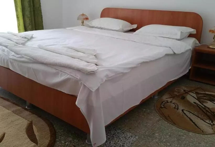Otel Sanda
