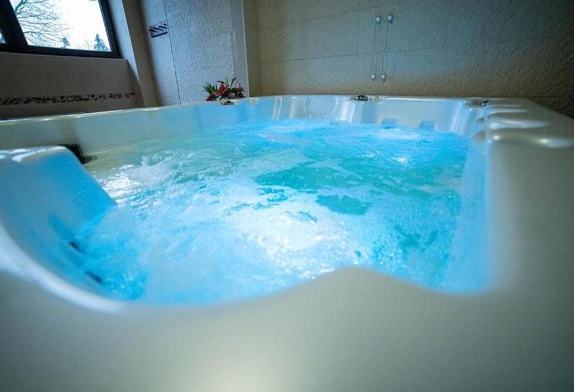 فندق Secret Garden