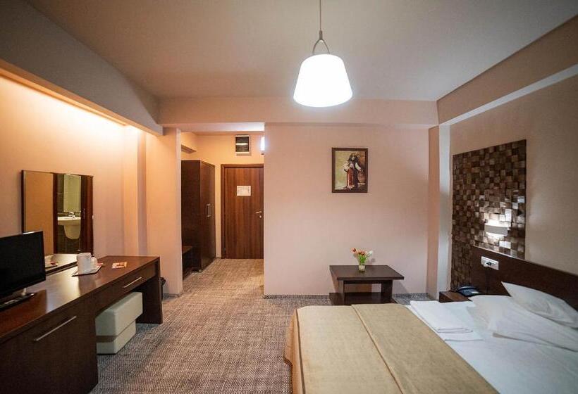 فندق Secret Garden