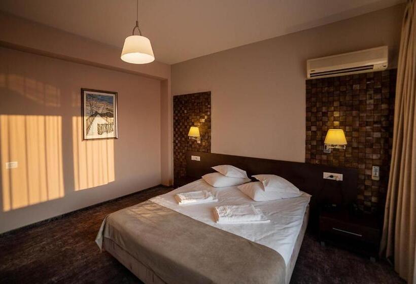 فندق Secret Garden