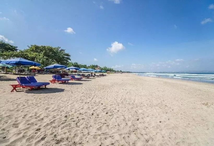 Hotelli Swissbelexpress Kuta Legian