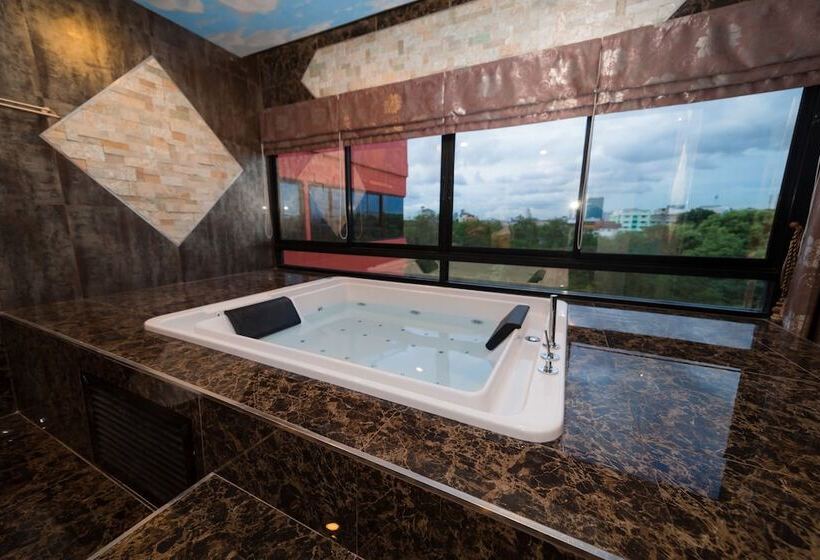 ホテル Thongtara House Boutique Residence