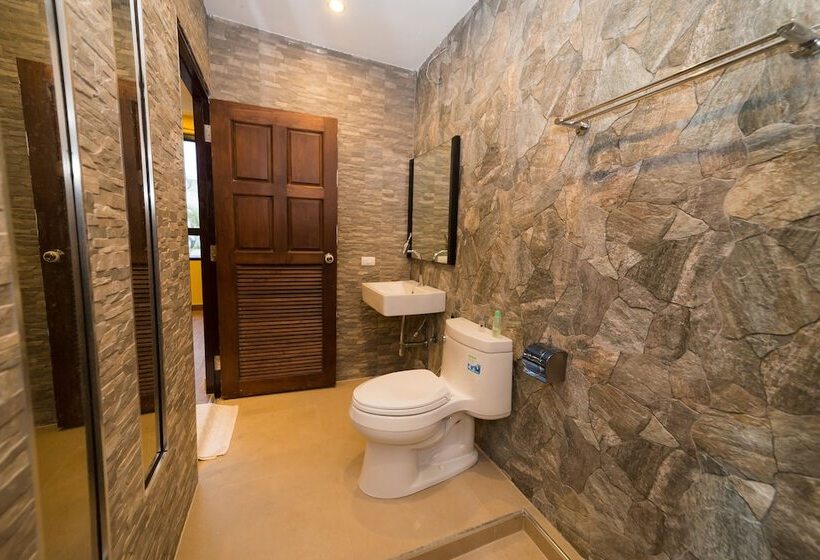 ホテル Thongtara House Boutique Residence