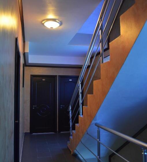 هتل Villa Roberto