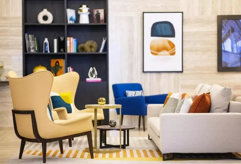 Voco Doha West Bay Suites, An Ihg