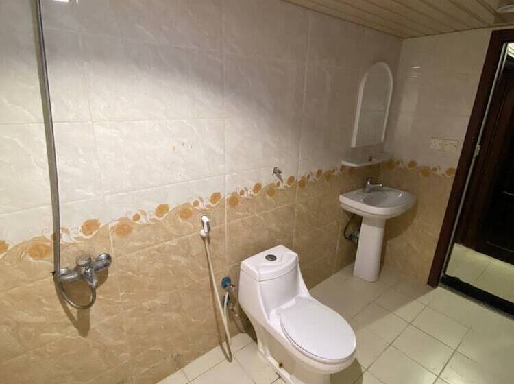 هتل Al Qasr Bilas