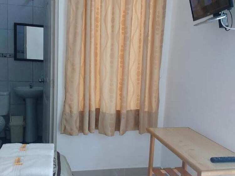 El Buen Samaritano Backpackers   Hostel