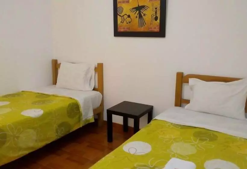 El Buen Samaritano Backpackers   Hostel
