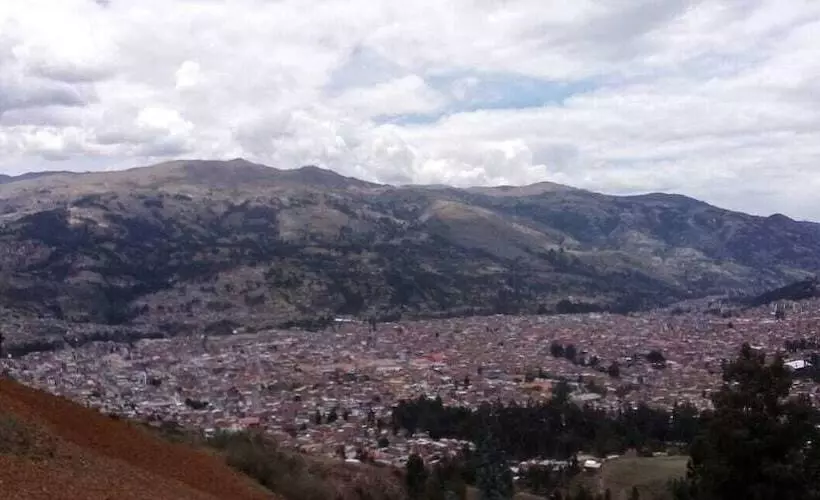 تختخواب و صبحانه Hostal Casa Del Montanista