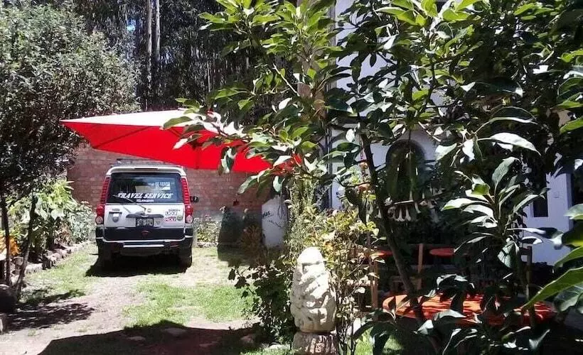 تختخواب و صبحانه Hostal Casa Del Montanista
