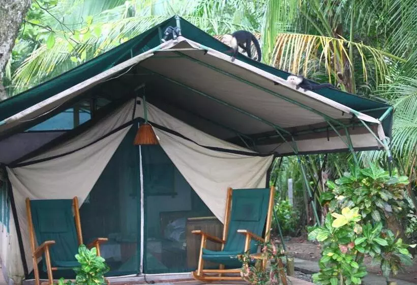 Aamiaismajoitus (B&B) Rafiki Beach Camp