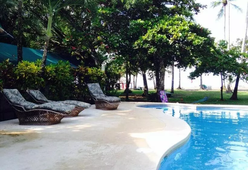 Aamiaismajoitus (B&B) Rafiki Beach Camp